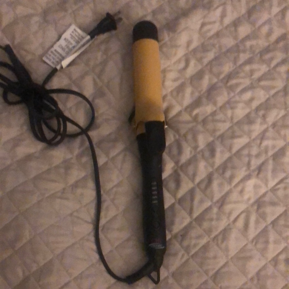 Chi ceramic curling iron 1 1/2 inch